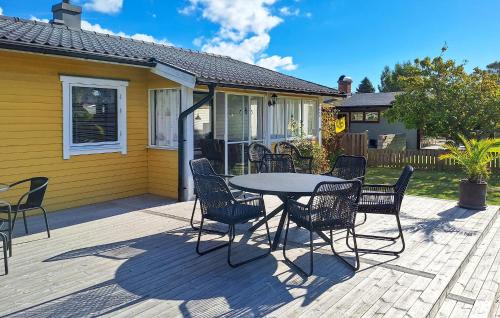 Hallevik House | 3 Bedroom Awesome Home In Sölvesborg