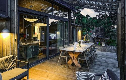 Norrkoping O House | 3 Bedroom Awesome Home In Vikbolandet