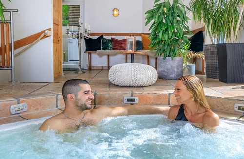Lillhagen House | 4-Star Room with Free Breakfast and Spa Bath