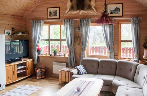 Vestvagøy House | 50 m² House ∙ 1 bedroom ∙ 4 guests