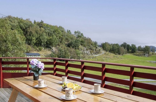 Tysnes Other | 65 m² Accommodation ∙ 4 bedrooms ∙ 8 guests
