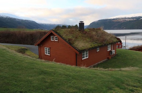 Stryn Other | 72 m² Accommodation ∙ 3 bedrooms ∙ 6 guests
