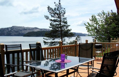 Tysnes Other | 76 m² Accommodation ∙ 3 bedrooms ∙ 6 guests