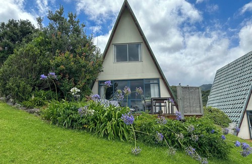 Amodeo Bay Ski Chalet | A-Frame 3