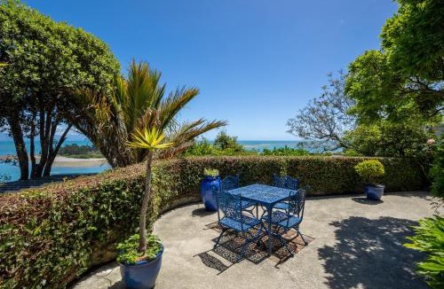 Britannia Heights Apartment | Abel Abode - Te Whare Rangi
