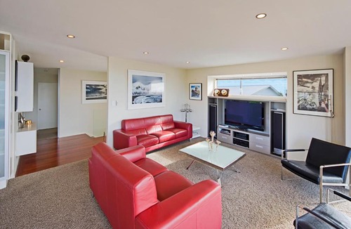 Stepneyville House | Above The Cut