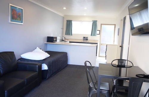 Palmerston North Hotel | ACCOMMODATION GATEWAY MOTEL