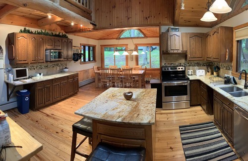 Town of Webb House | Adirondack Waterfront Lodge Close to Old Forge with A/C and Heated Garage