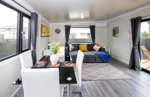 Westport House | Affordable Modern Accommodation