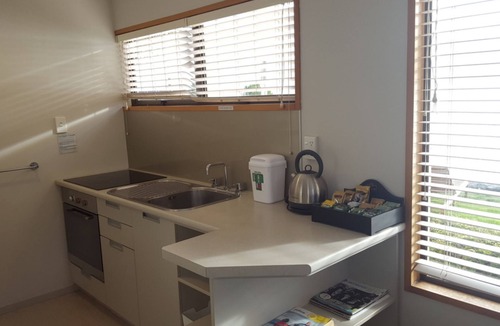 Akaroa Hotel | Akaroa Waterfront Motels