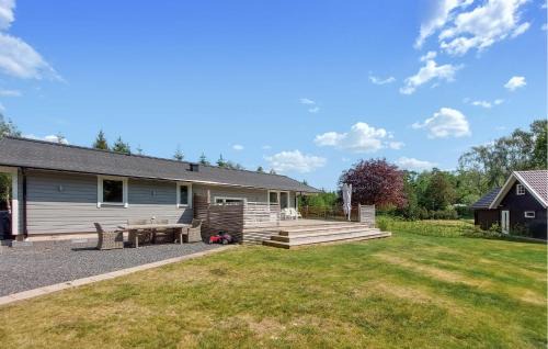 Munka-Ljungby House | Amazing Home In Munka Ljungby With Wifi