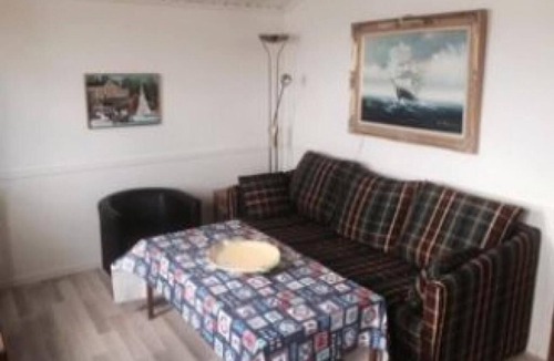 Norrkoping O House | Amazing home in Vikbolandet with 1 Bedrooms