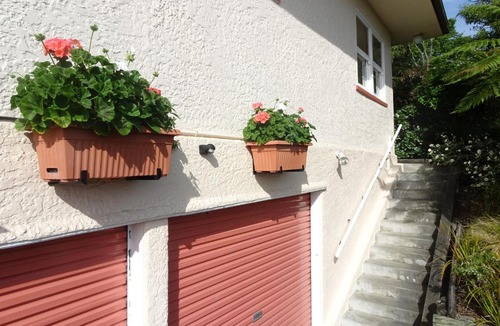 Stoke Apartment | Arapiki Self-contained Homestay Units