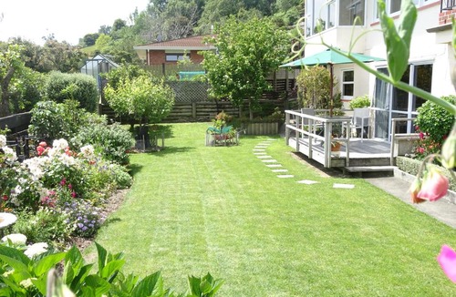 Stoke Apartment | Arapiki Self-contained Homestay Units