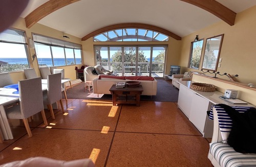 Whangapoua House | Architecturally designed holiday home with extensive sea