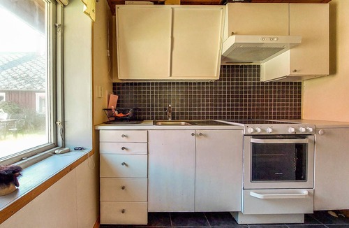 Eldsberga House | Awesome home in Eldsberga with kitchen