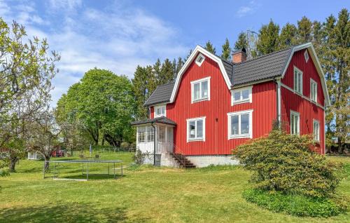 Savsjo House | Awesome Home In Sävsjö With Ethernet Internet