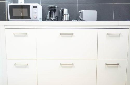 Huddinge Apartment | B & E Apartment