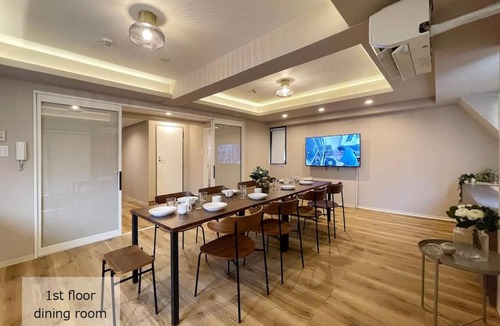 Hiroshima City Centre Apartment | b hotel M's lea - Spacious 2 level apartment 4BR for 16 PPL