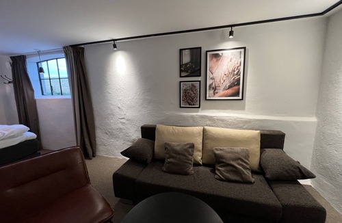 Ystad Bed & Breakfast | Backadal Gård B&B