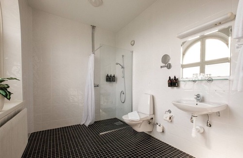 Tranas Hotel | Badhotellet