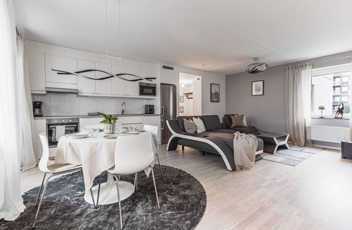 Jakobsberg Apartment | Barkarby Large New Apartment