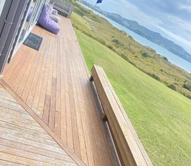 Karkari Peninsula House | Beachcomber's Rest - Beachfront Tokerau