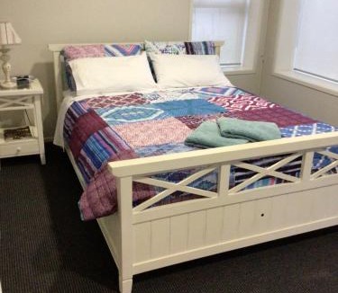 New Plymouth Apartment | Beachside studio
