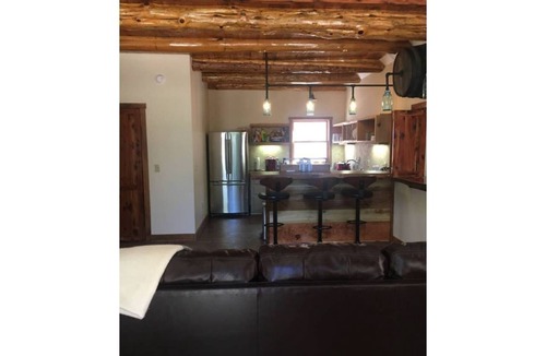 Vesuvius House | Bear Necessities