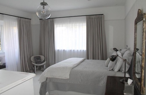 Blenheim House | Beautiful Bungalow CBD