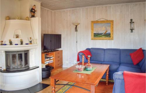 Songe House | Beautiful Home In Risør With Sauna