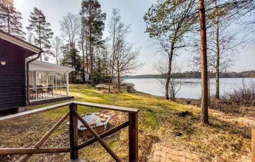 Hallaryd House | Beautiful Home In Vägla With Wifi