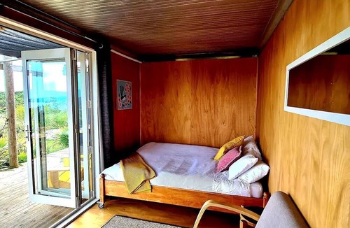 Pohara Cabin | Beautiful Romantic Tiny House with Outdoor Bath and Breathtaking Views in NZ