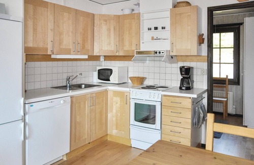 Stoten Apartment | Beautiful vacation home with sauna in an area with good hiking trails.