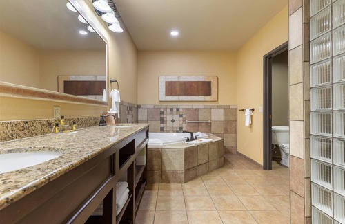 Stillwater Hotel | Best Western Plus Cimarron Hotel & Suites
