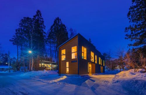 Echo Land Ski Chalet | Blue River Chalets