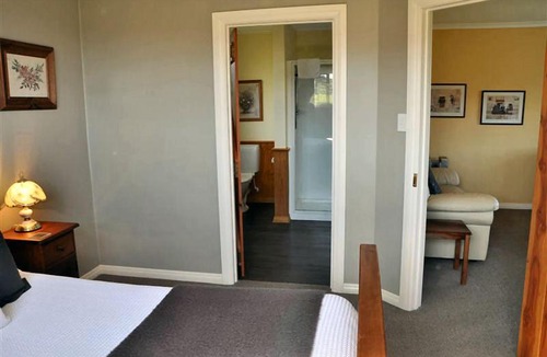 Te Anau House | Blue Thistle Cottages