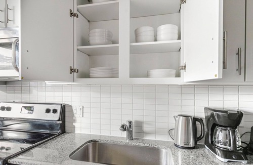 West Loop Gate Apartment | Blueground | West Loop Gate, pool, nr Union Station