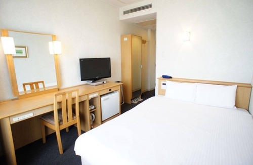 Suminoe Hotel | Breakfast included Semidouble nonsmoking 18/Osaka Ōsaka