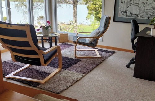 Bronte Cottage | Bronte Tides Cottage. Stunning Sea View - A restful 2 bedroom cottage