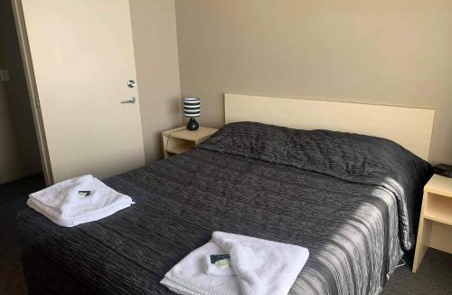Owaka Hotel | Catlins Inn