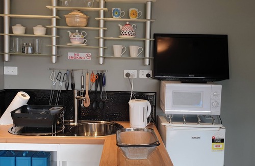 Kaitaia Cabin | Cccccccvvc