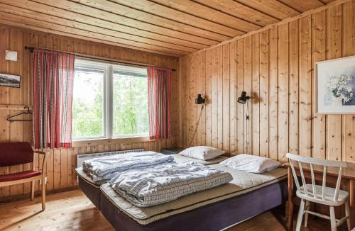 Undersaker Ski Chalet | Chalet Högvallen Emma Elden by Interhome