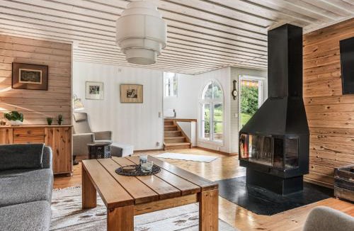 Kallsjo Ski Chalet | Chalet Kvarnfallet by Interhome