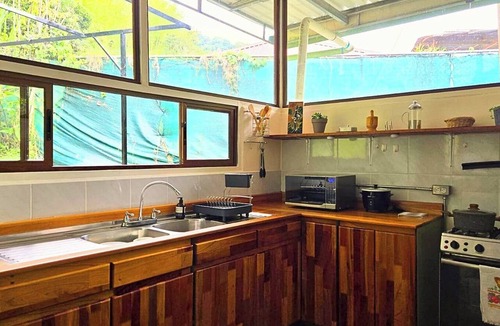 Rivas House | Charming 2-bedroom house in San Gerardo de Rivas perfect for relaxing