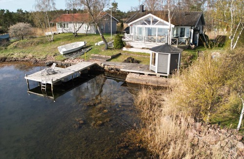 Figeholm House | Charming Figeholm House with Private Jetty and Sauna