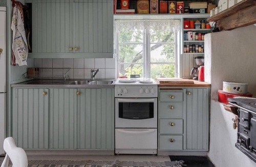 Varnamo O House | Charming holiday house with unique garden outside Värnamo | SE07039