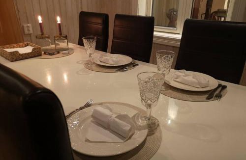 Ljusdal House | Charming modern house close to Jrvs with fireplace