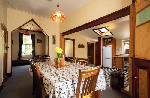Kumara Villa | Charmingly restored villa at Greenstone Retreat