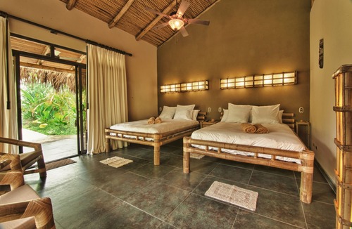 Parrita Hotel | Clandestino Beach